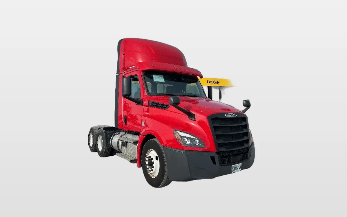 2020 Freightliner Cascadia in Windsor, WI