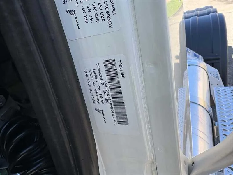 2019 Mack Granite - image 15