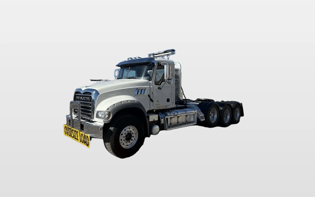 2019 Mack Granite - image 1