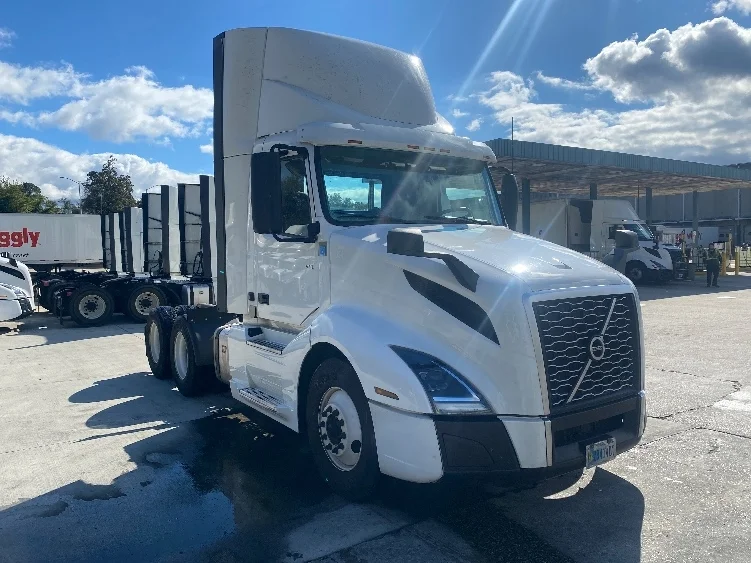 2020 Volvo VNL 300 in Bessemer, AL
