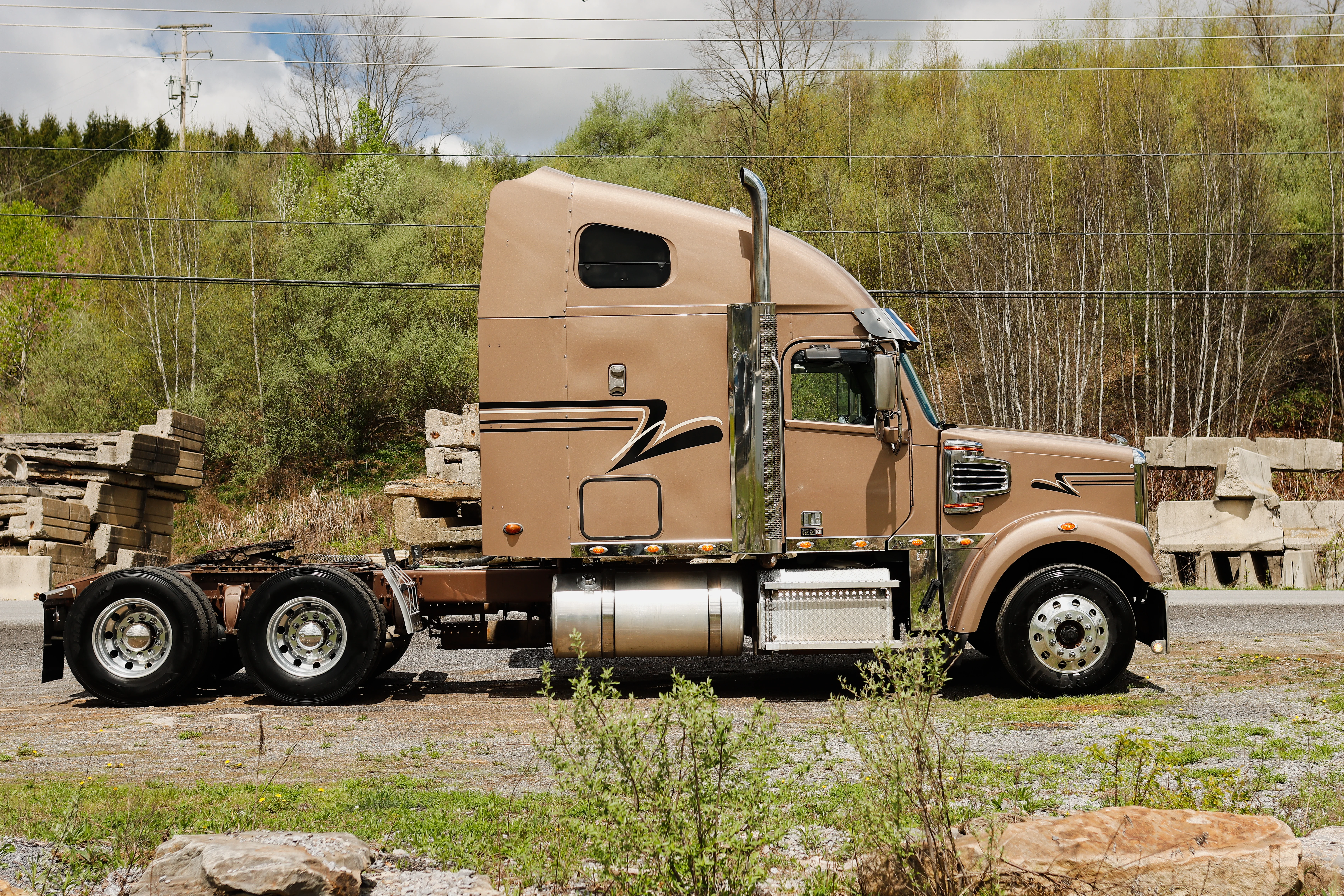 2020 Freightliner 122SD - image 13