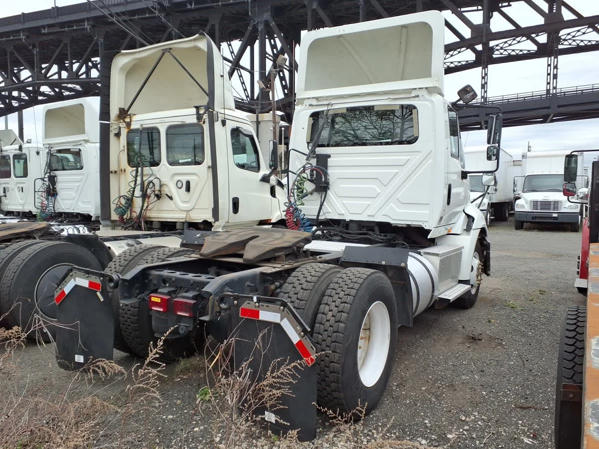 2018 International ProStar - image 4