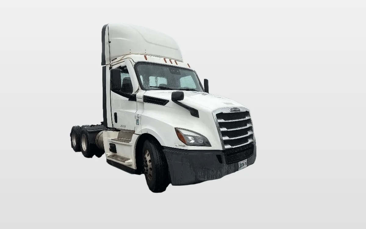 2020 Freightliner - image 1