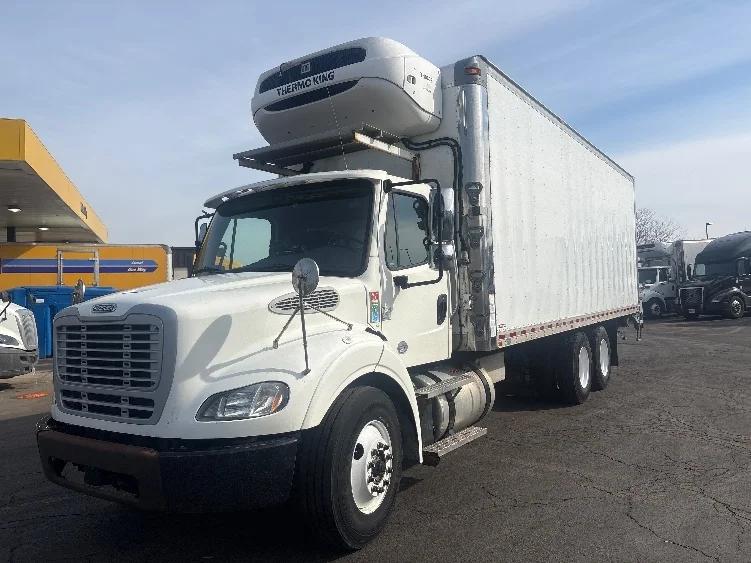 2020 Freightliner M2 112 - image 3