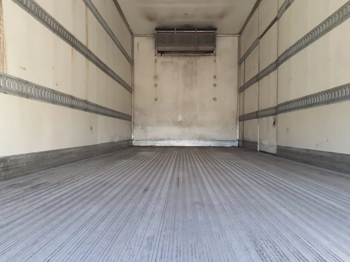2018 Freightliner M2 106 in Converse, TX — photo 9