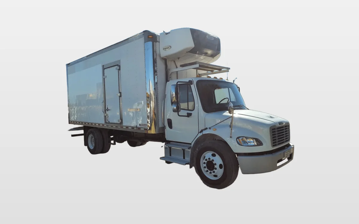 2018 Freightliner M2 106 - image 1