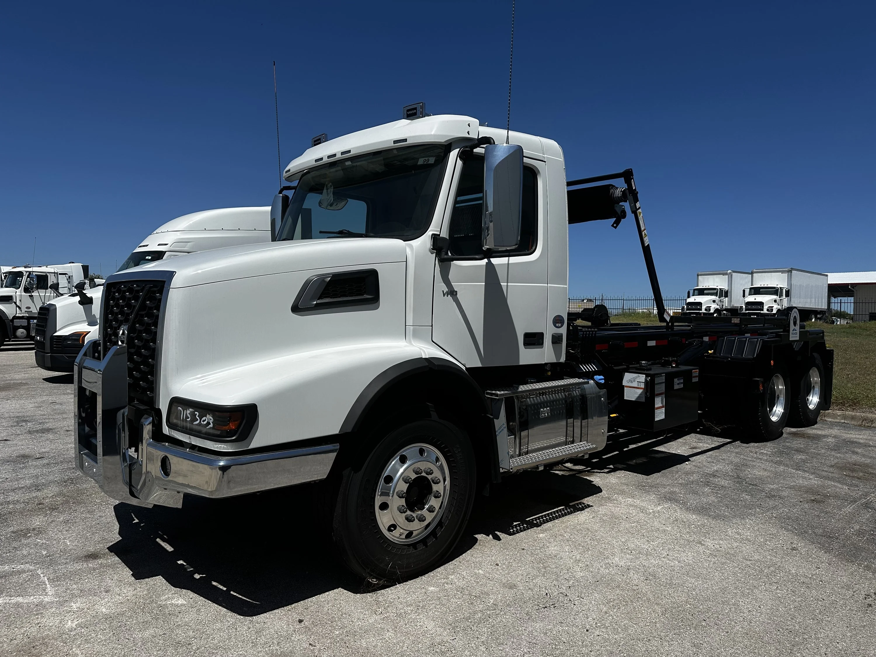 2026 Volvo VHD 300