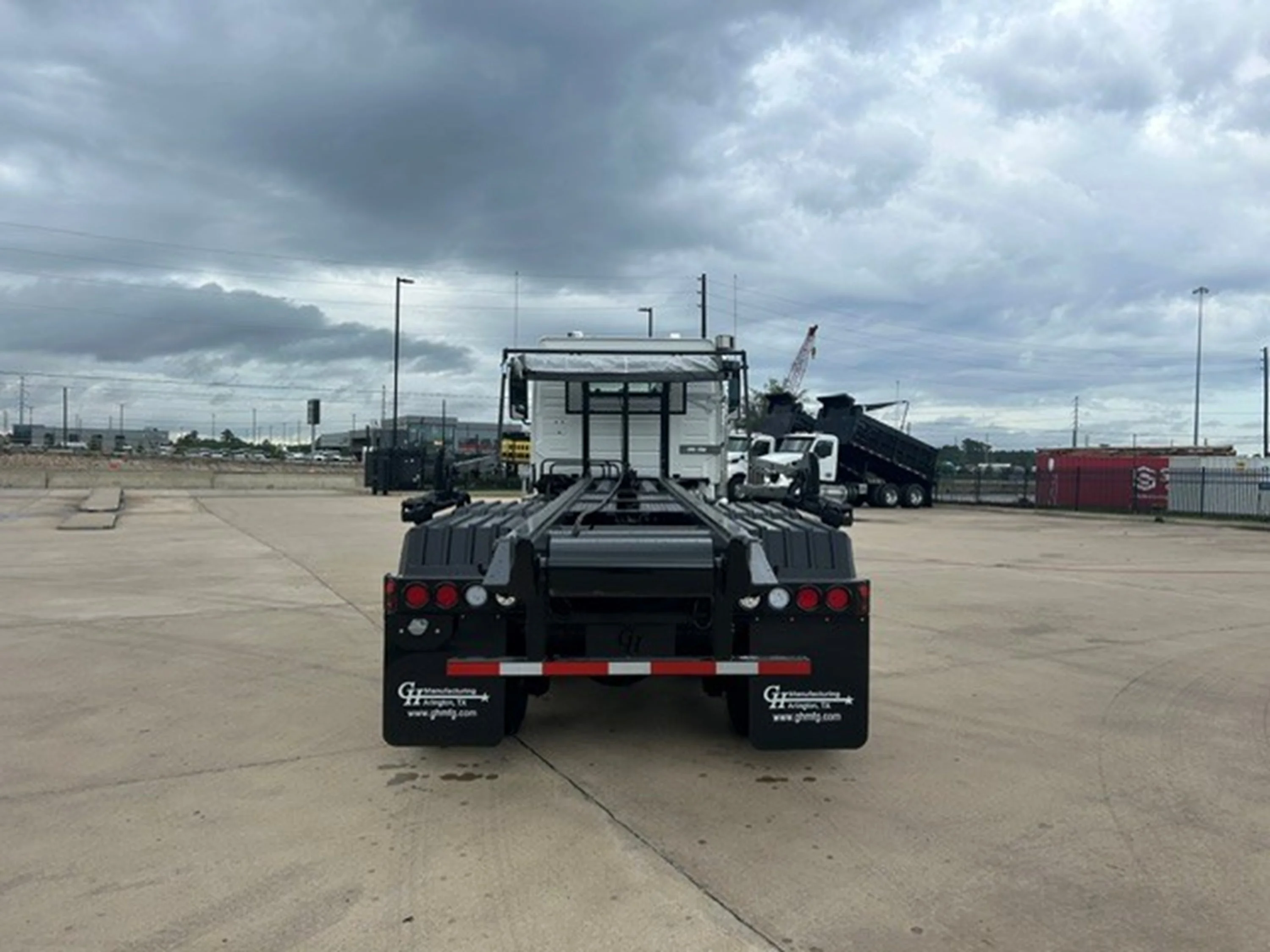 2026 Volvo VHD 300 in Austin, TX — photo 12
