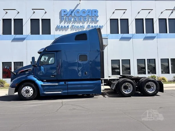 2023 Peterbilt 579 in Salt Lake City, UT — photo 6