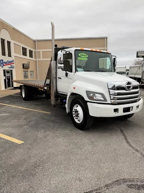 2025 Hino L7 in Lowell, AR — photo 5