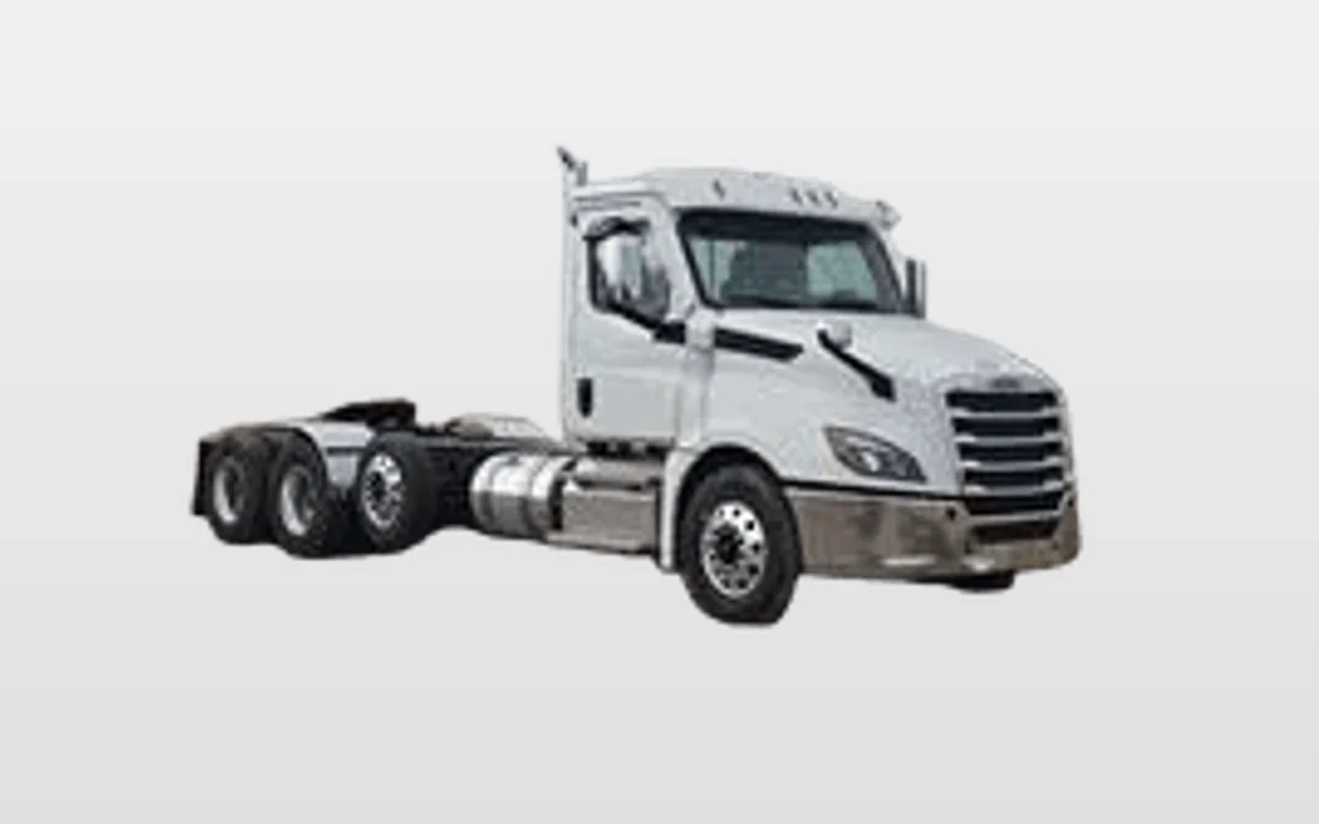 2025 Freightliner - image 1