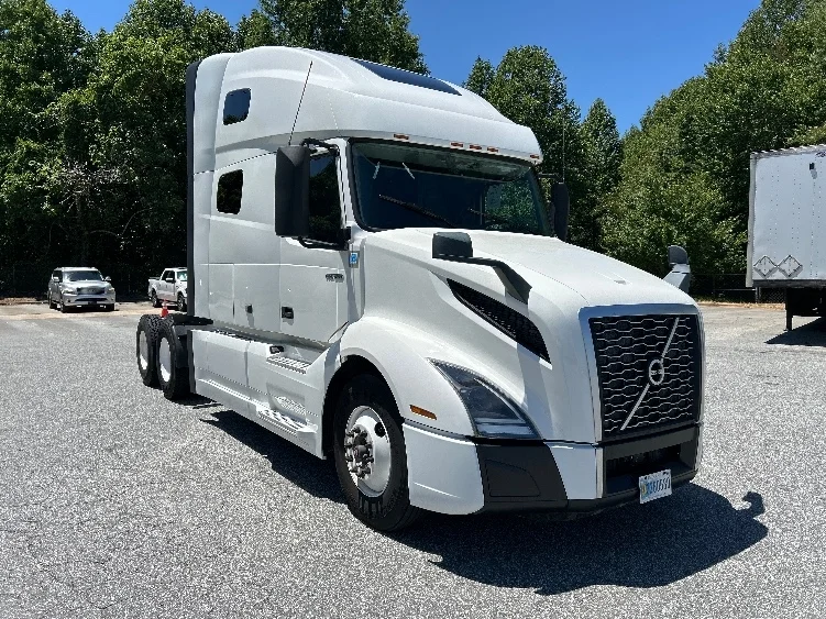 2023 Volvo VNL 760 in Greensboro, NC