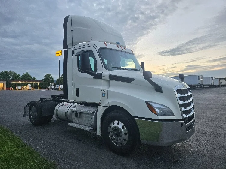 2019 Freightliner Cascadia in White Deer, PA