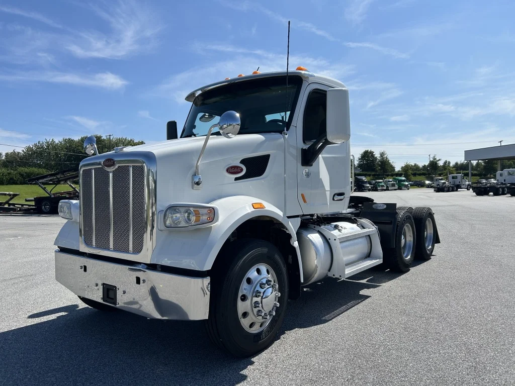 2020 Peterbilt 567 in Richmond, VA