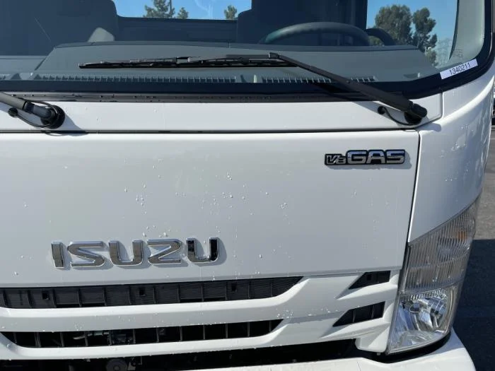 2026 Isuzu NRR — photo 10