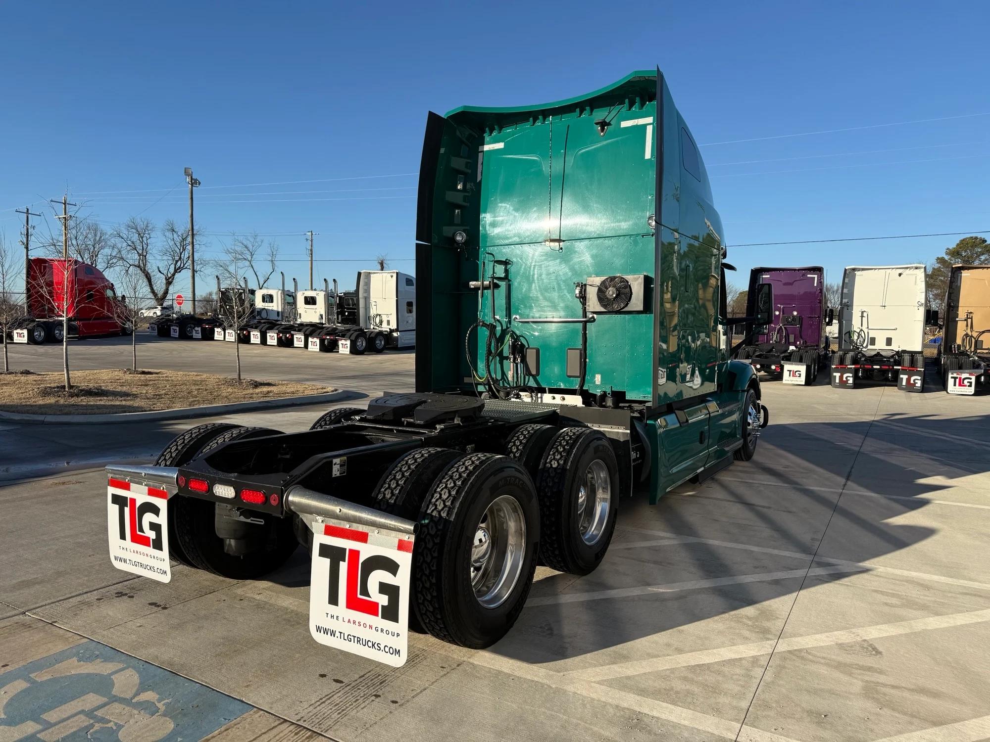 2023 Peterbilt 579 - image 5