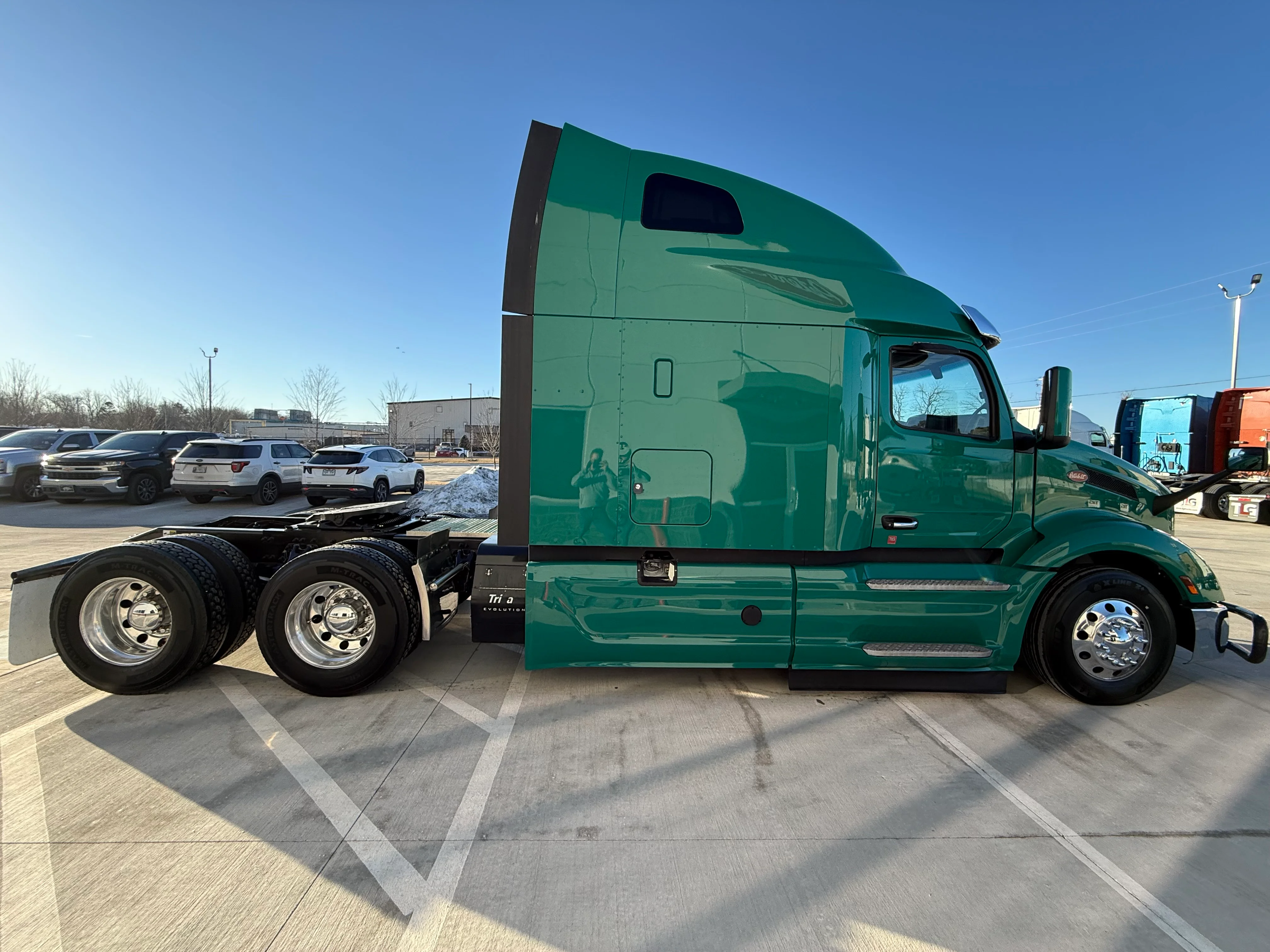 2023 Peterbilt 579 - image 6