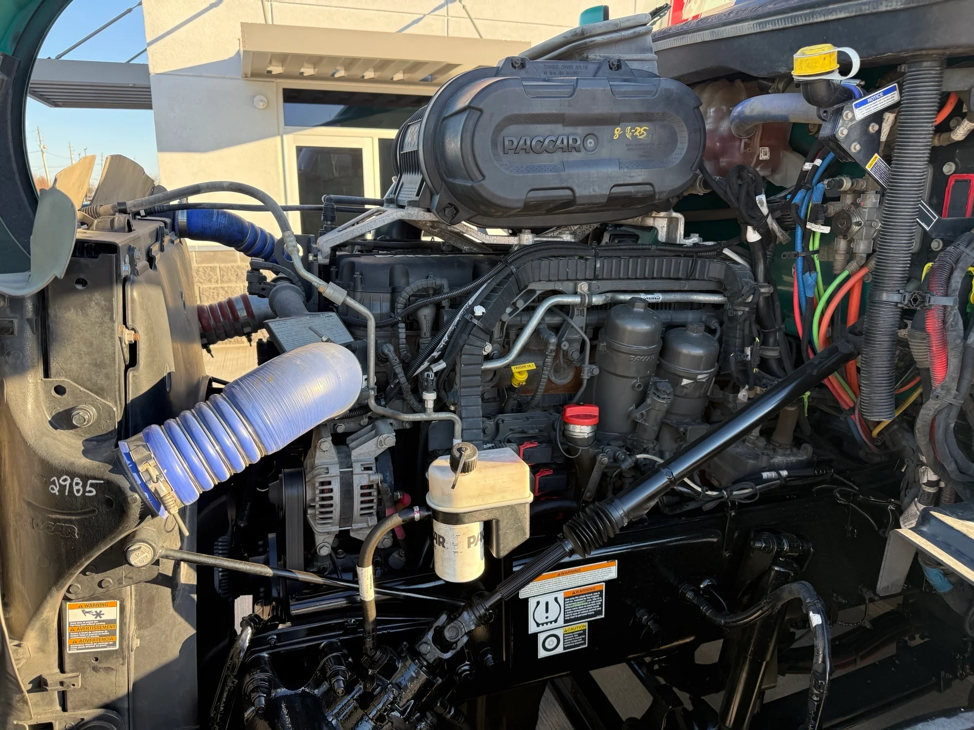 2023 Peterbilt 579 - image 9