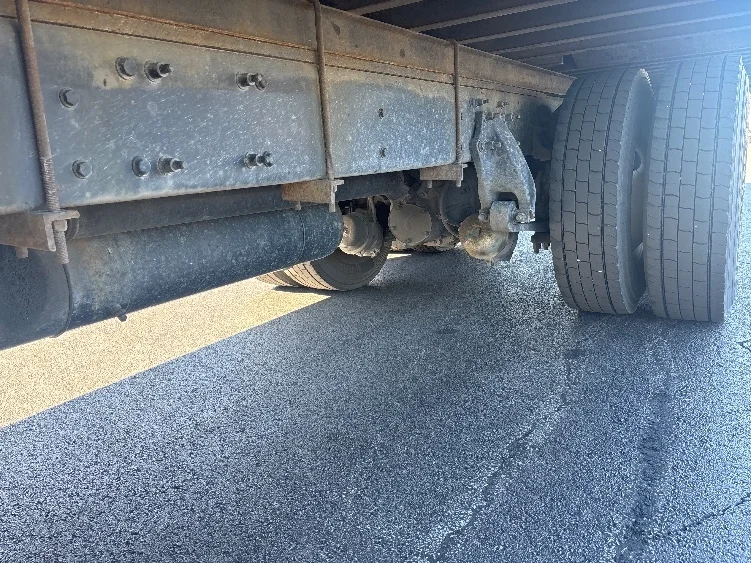 2015 Freightliner M2 112 - image 5