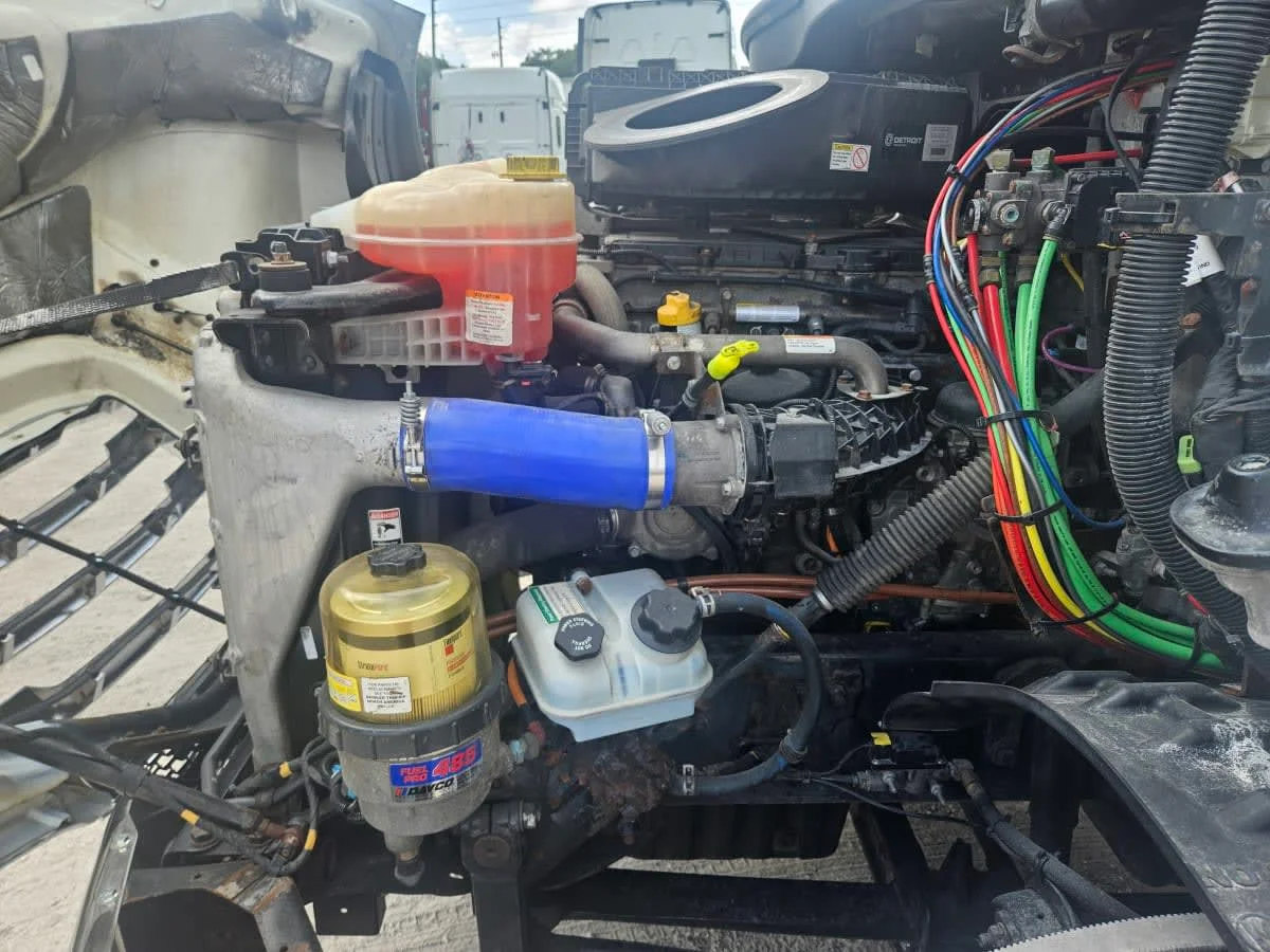 2020 Freightliner Cascadia in Orlando, FL — photo 8