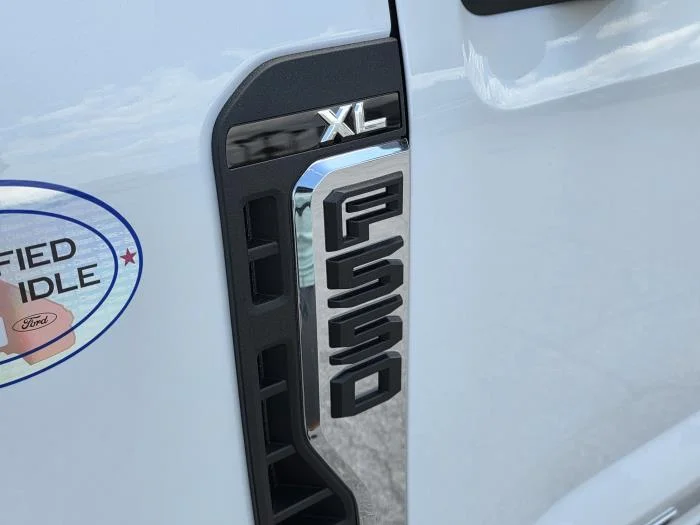 2026 Ford F-550 — photo 12