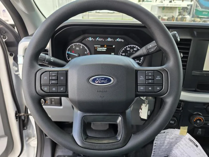 2026 Ford F-550 — photo 19