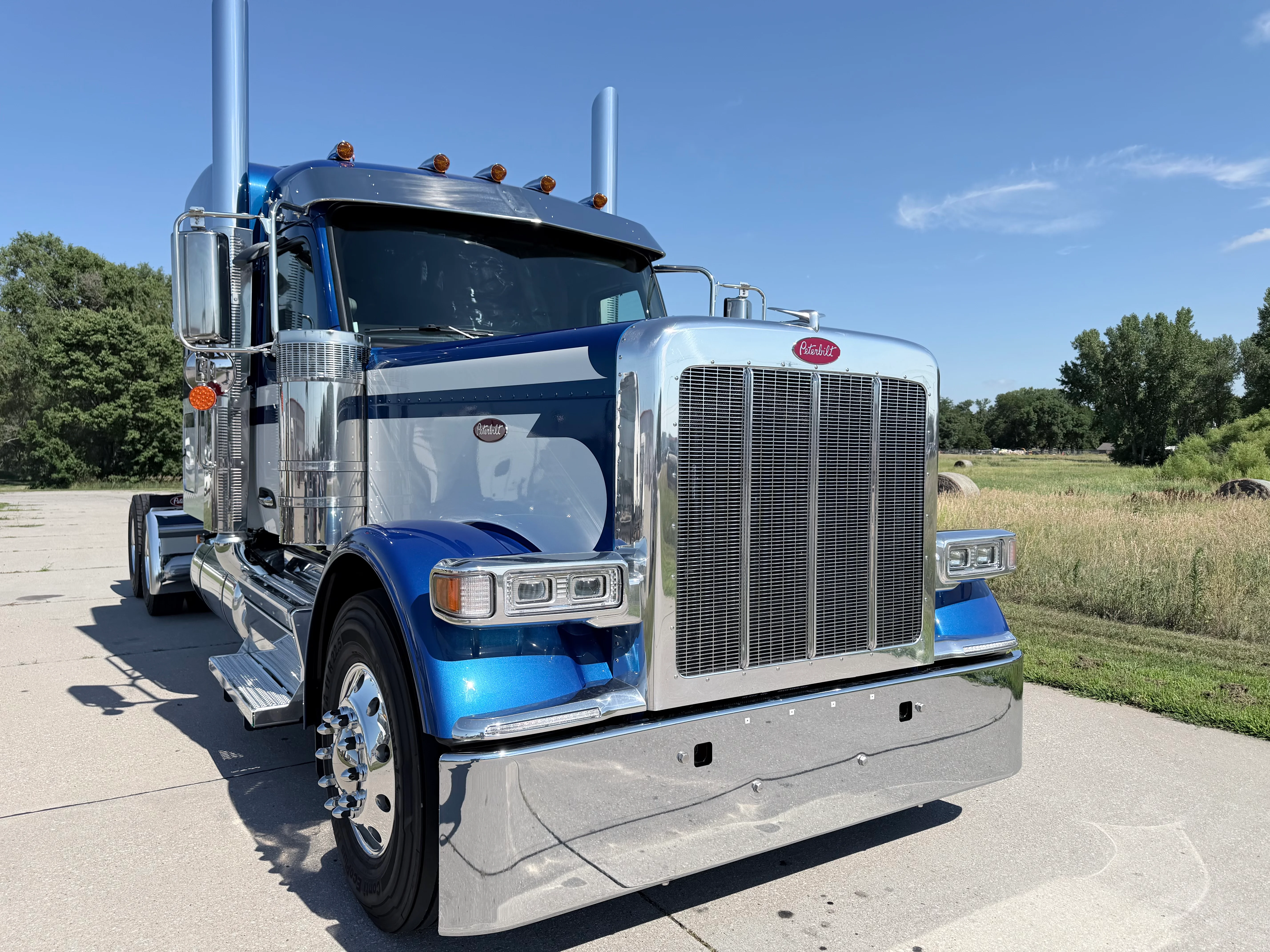 2027 Peterbilt 589 in Norfolk, NE — photo 5