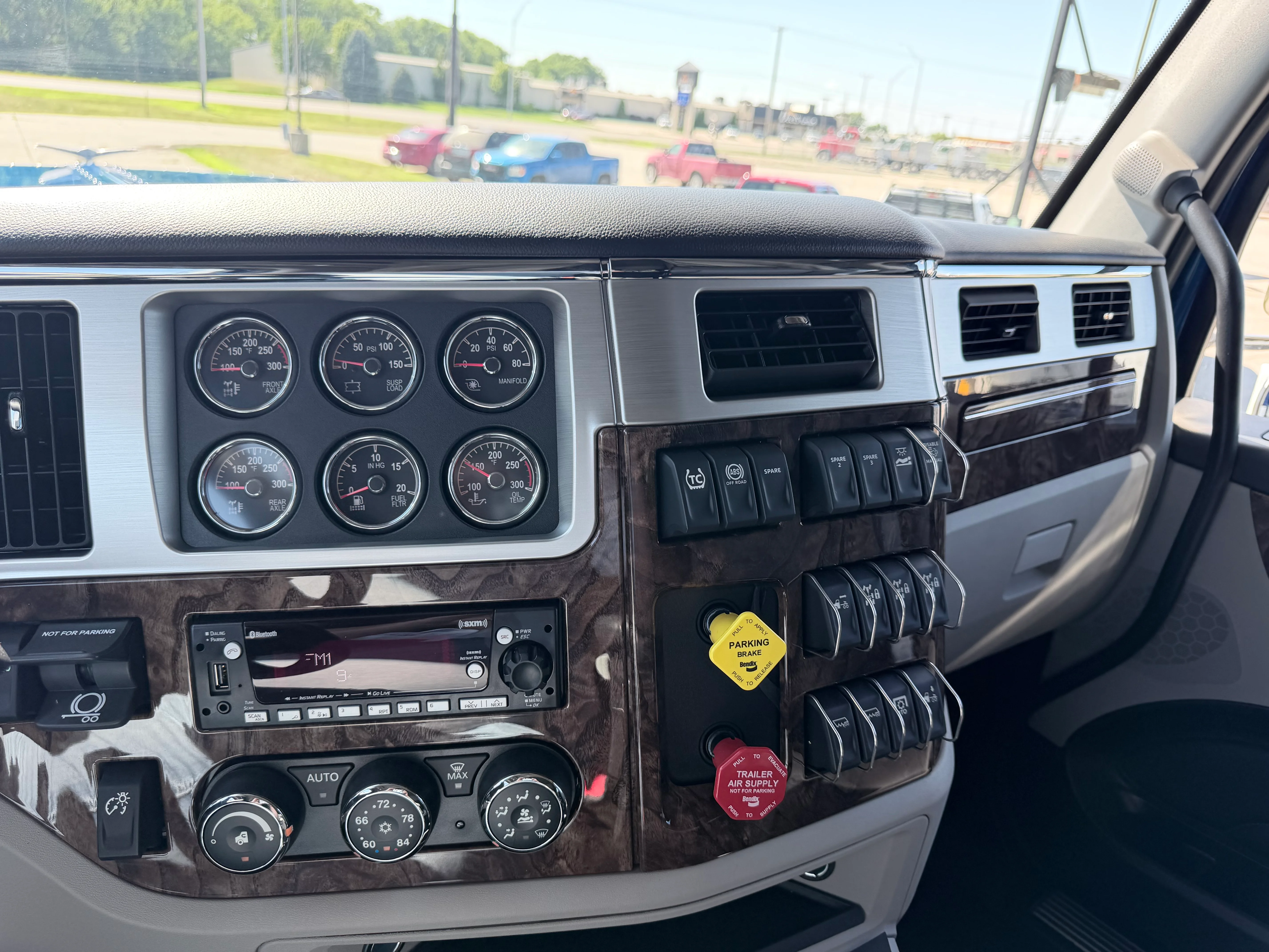 2027 Peterbilt 589 in Norfolk, NE — photo 12