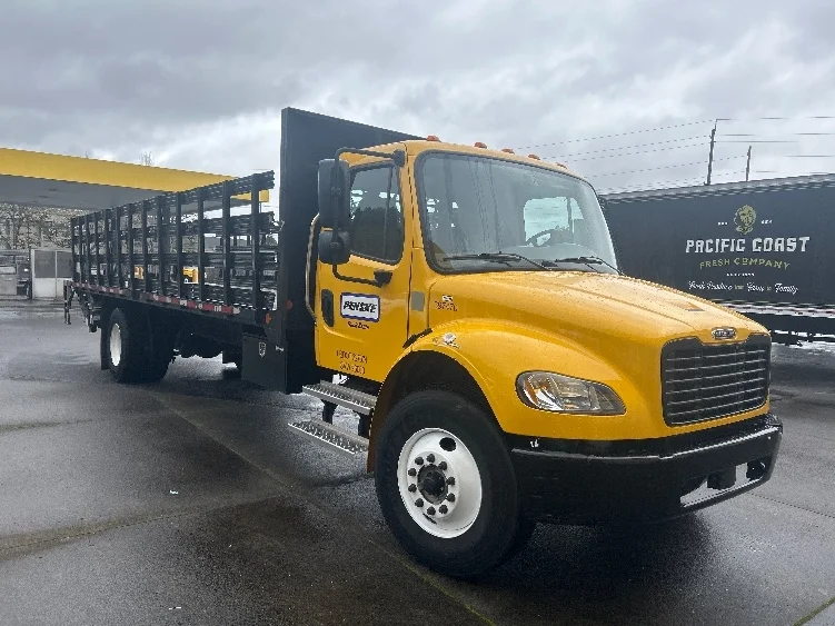 2022 Freightliner M2 106 in Portland, OR