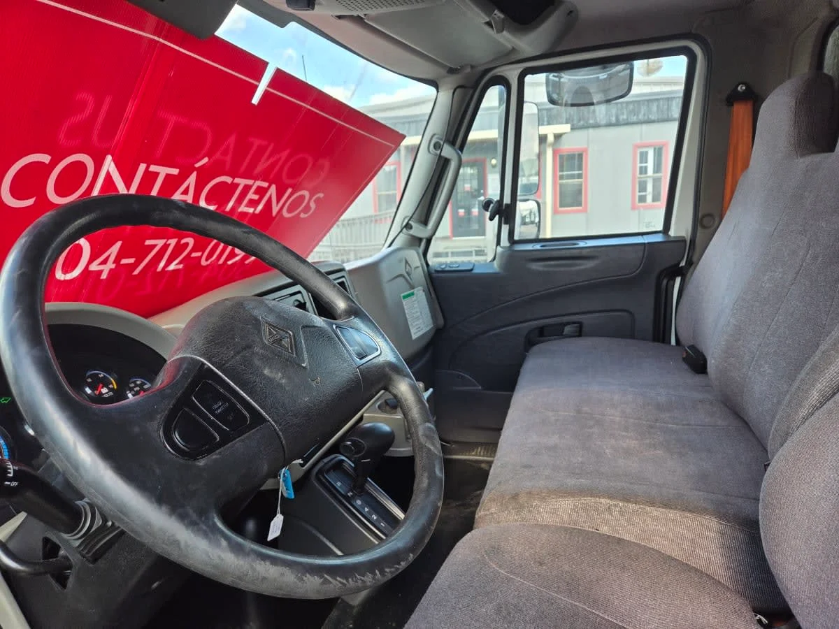 2018 International 4300 in St. Rose, LA — photo 7