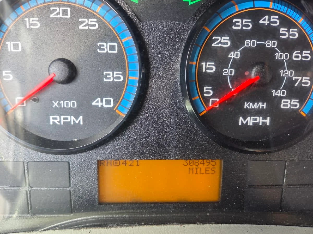 2018 International 4300 in St. Rose, LA — photo 4