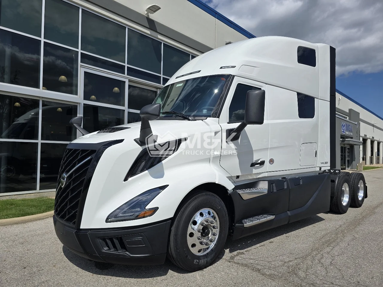 2027 Volvo VNL 860
