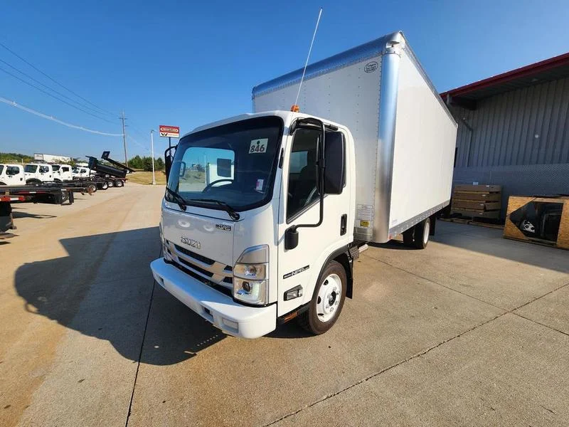 2026 Isuzu NPR - image 3