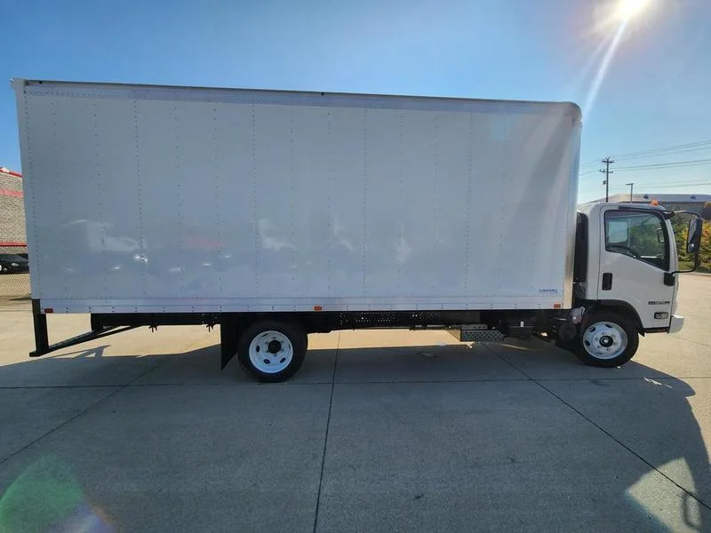 2026 Isuzu NPR - image 8