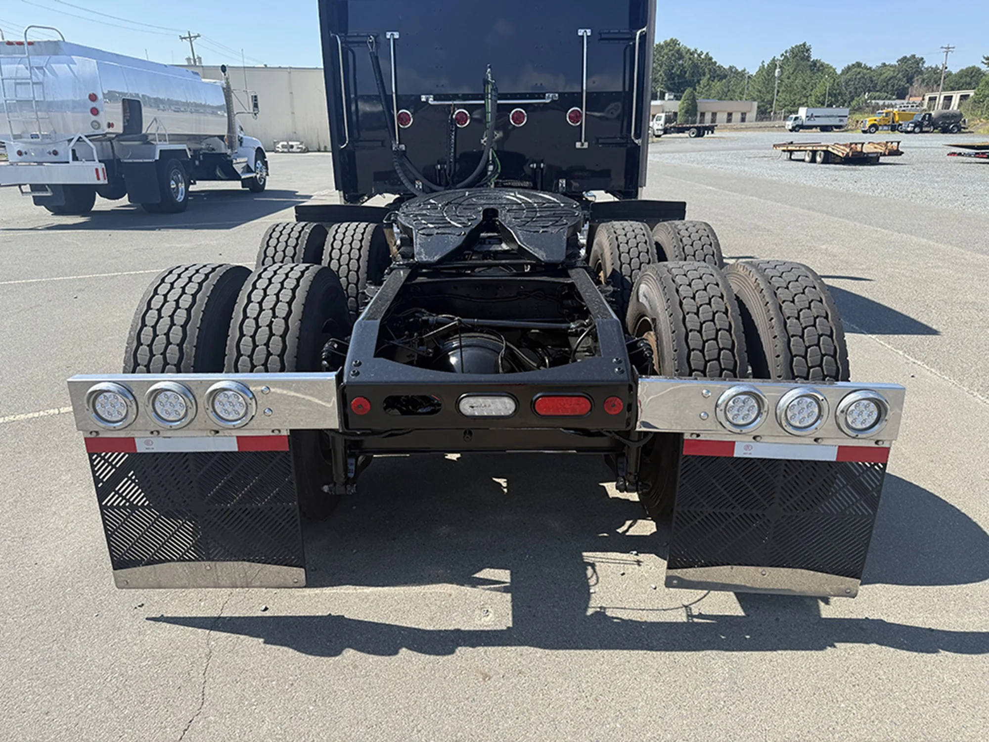 2021 Peterbilt in Weyers Cave, VA — photo 5