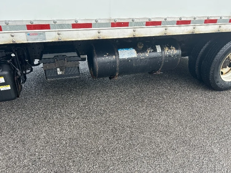 2021 Isuzu NPR - image 5