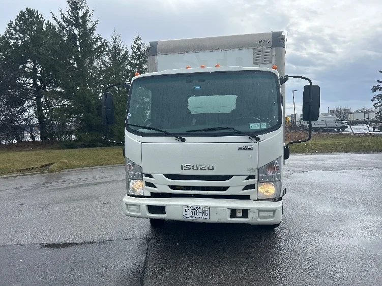 2021 Isuzu NPR - image 2