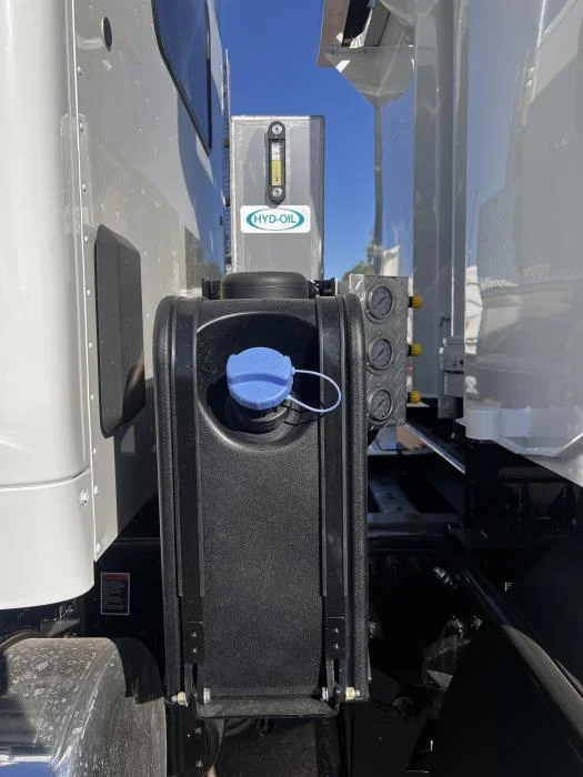 2026 Peterbilt 567 - image 13