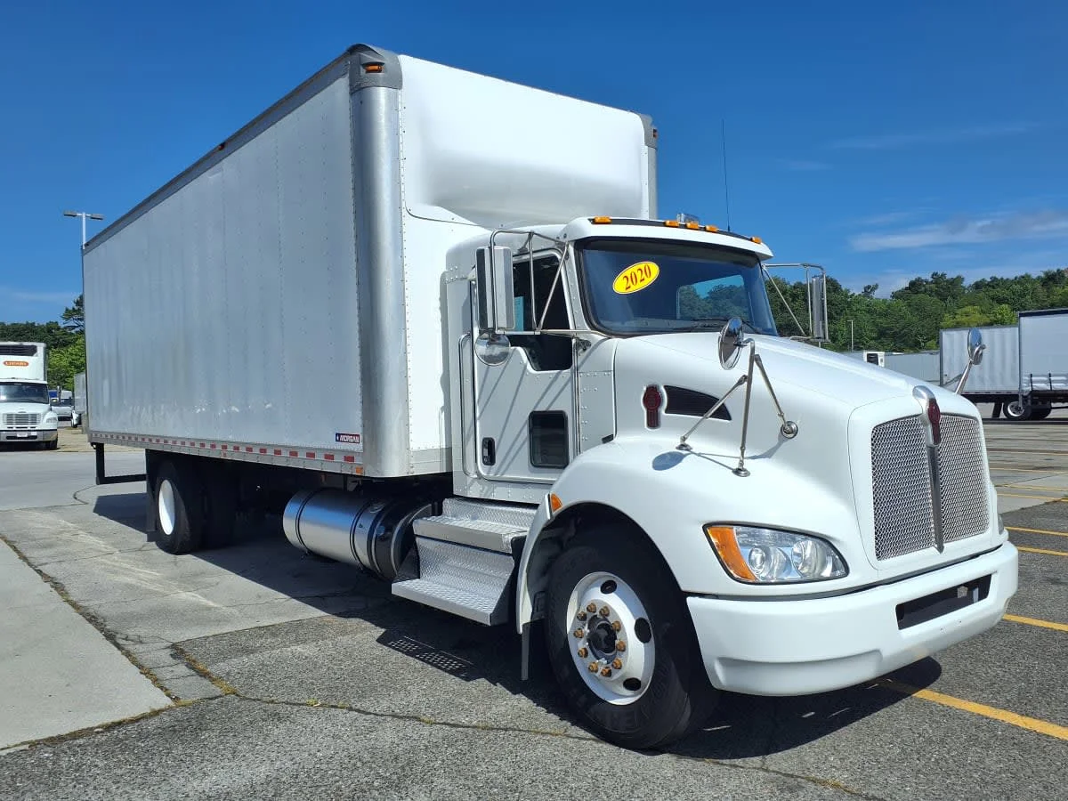2020 Kenworth T370 - image 3