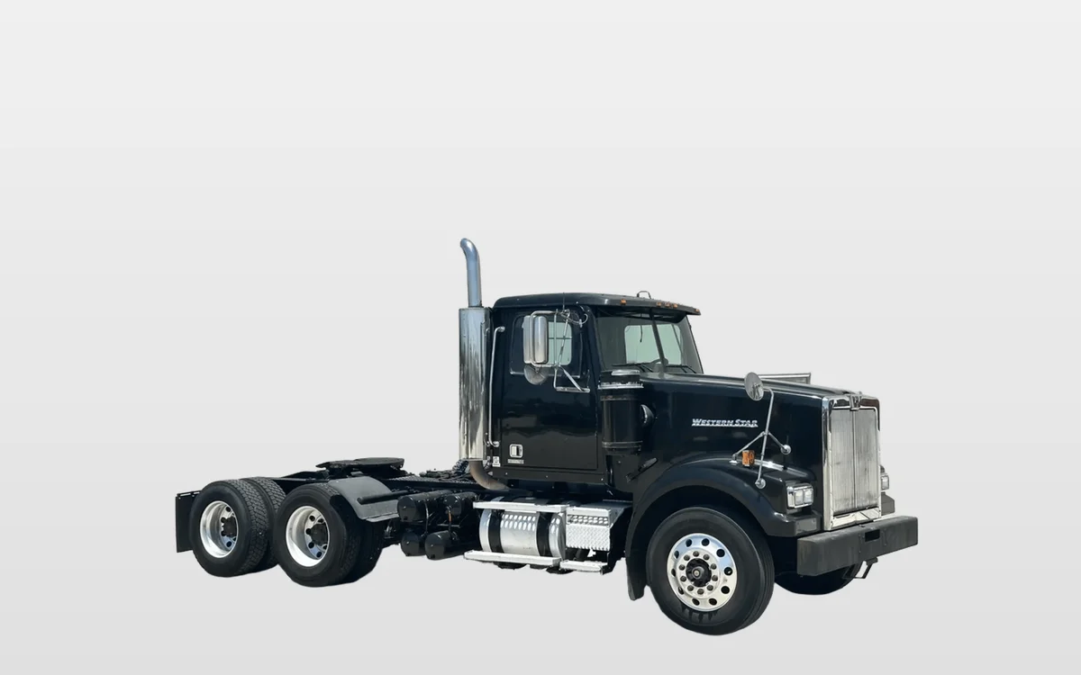 2019 Western Star 4900 - image 1