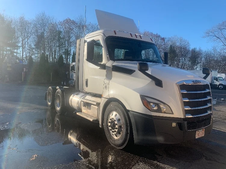 2020 Freightliner Cascadia in Monmouth Junction, NJ