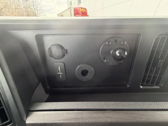 2026 International LT - image 18