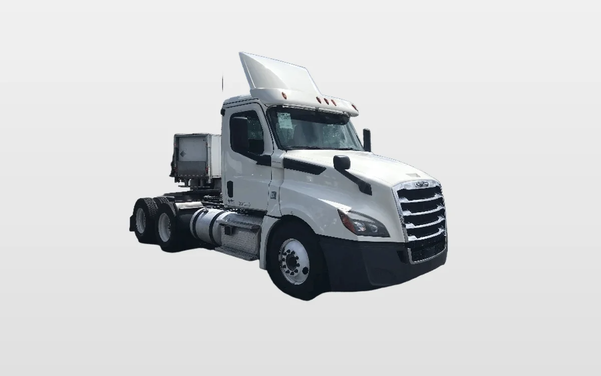 2018 Freightliner - image 1