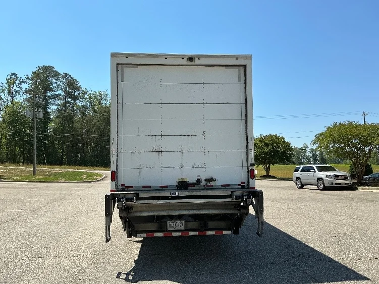 2019 Freightliner eM2 in Prince George, VA — photo 7