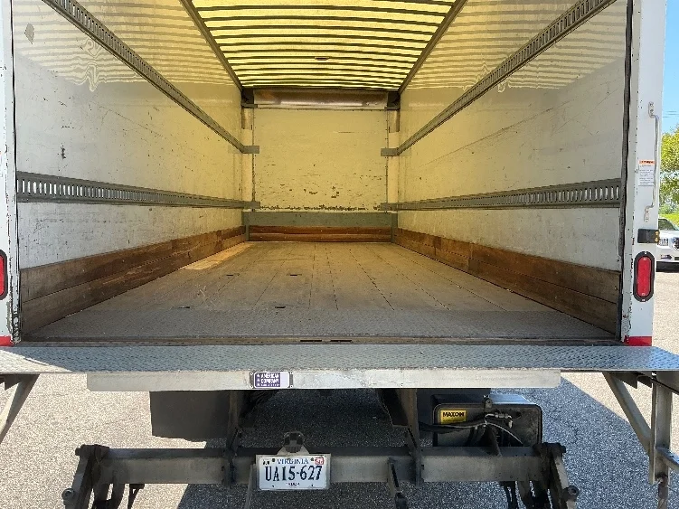 2019 Freightliner eM2 in Prince George, VA — photo 10