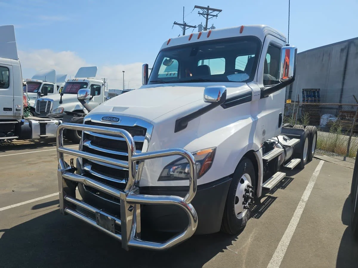 2020 Freightliner Cascadia in Tacoma, WA