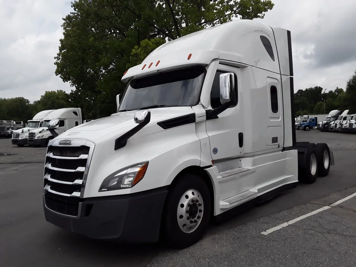 2021 Freightliner Cascadia