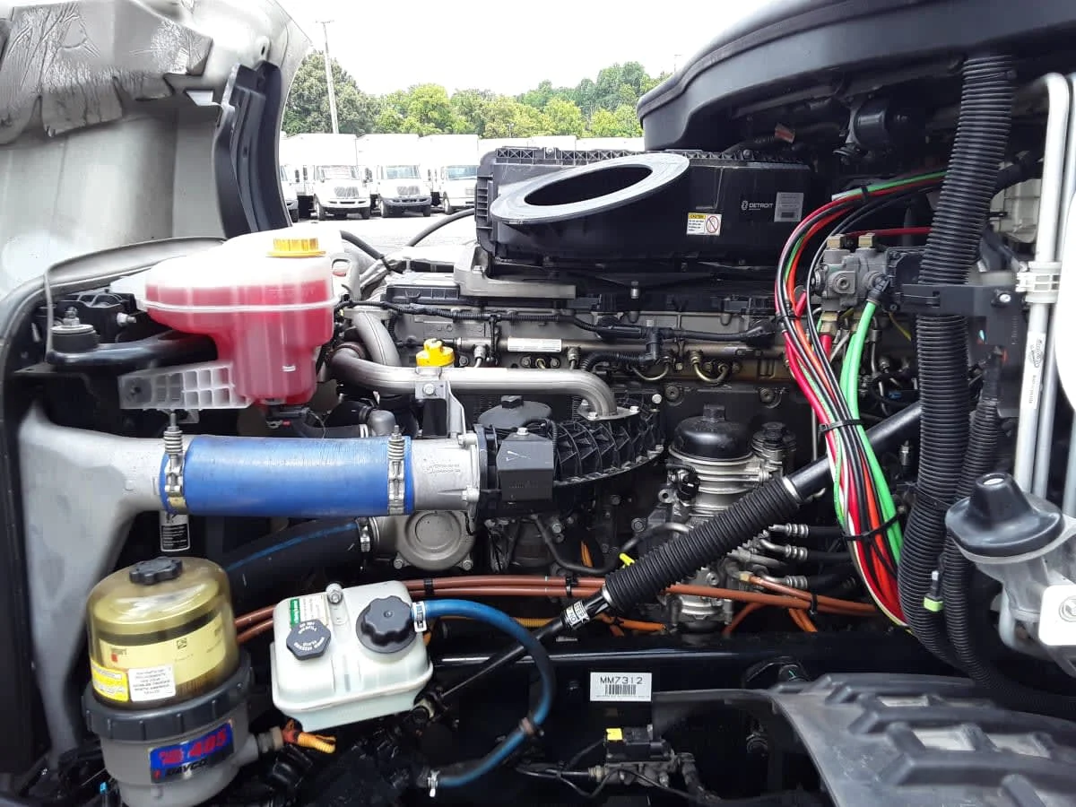 2021 Freightliner Cascadia in Charlotte, NC — photo 9