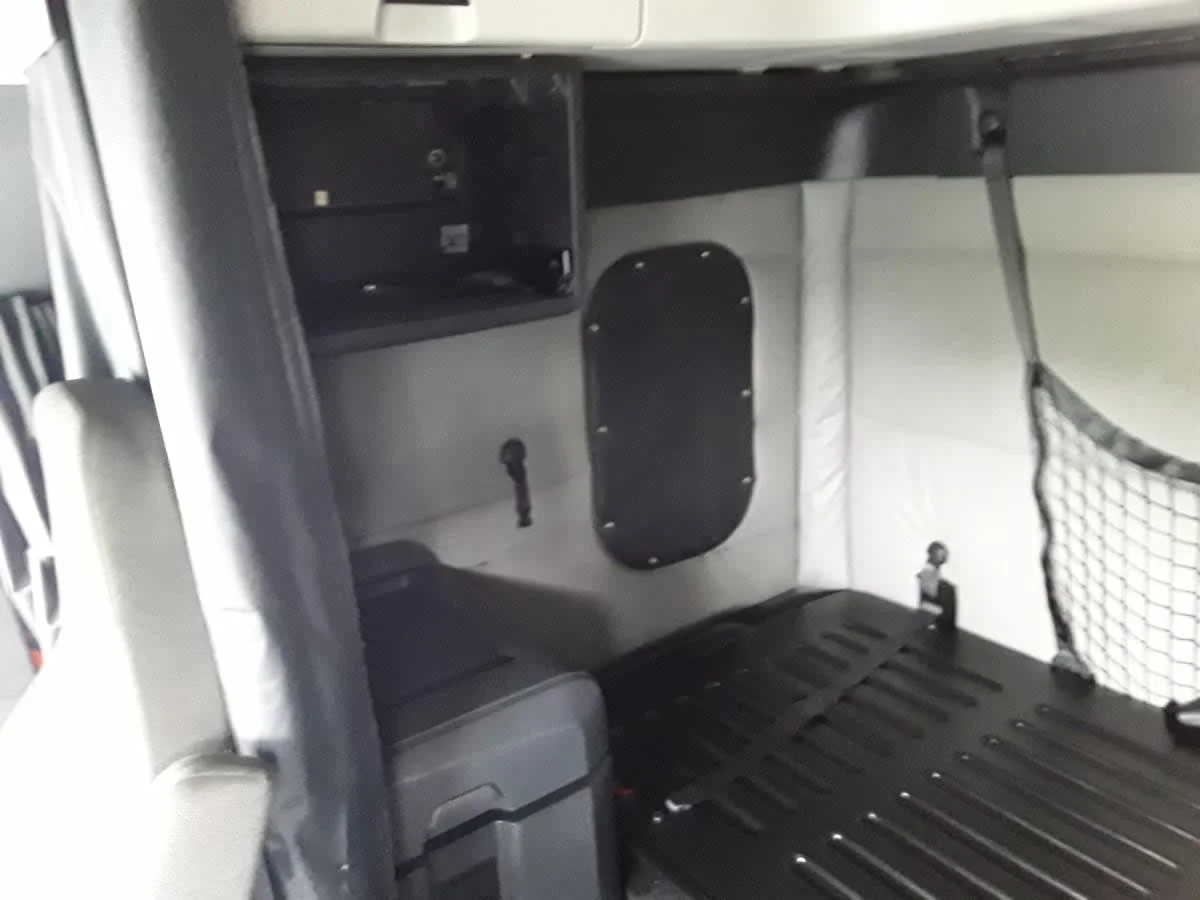 2021 Freightliner Cascadia in Charlotte, NC — photo 10