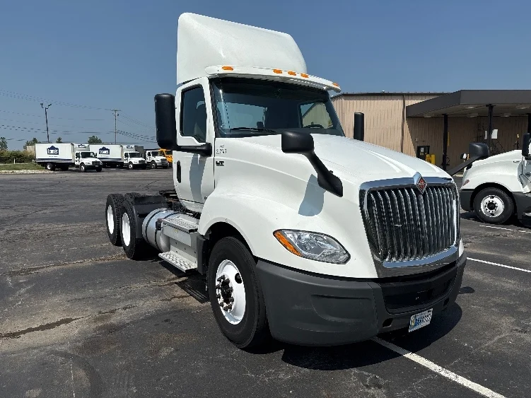 2019 International LT in Mansfield, OH